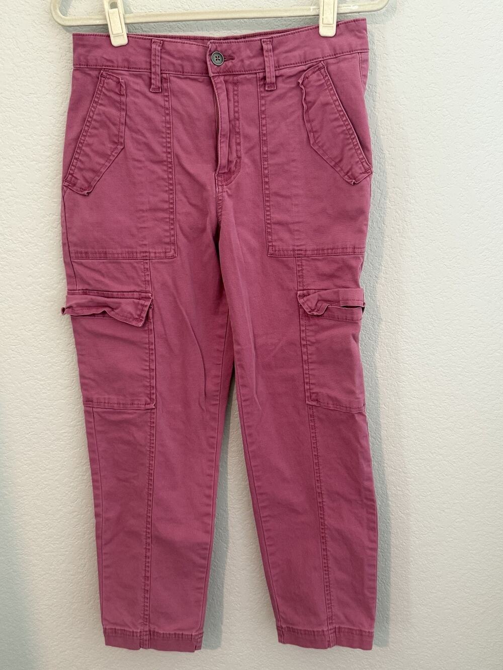 Time and Tru Women's Cargo Pants Mauve Pink Utility Pockets Size 8 Stretch